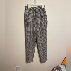 Vintage Norton McNaughton petites size 6 checkered high waist dress pants